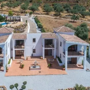 Casa Arts Guest Hotel Alcaucín